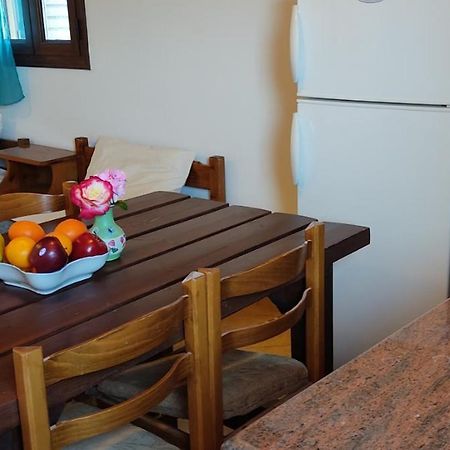 Venos Apartments Marmari  Eksteriør bilde